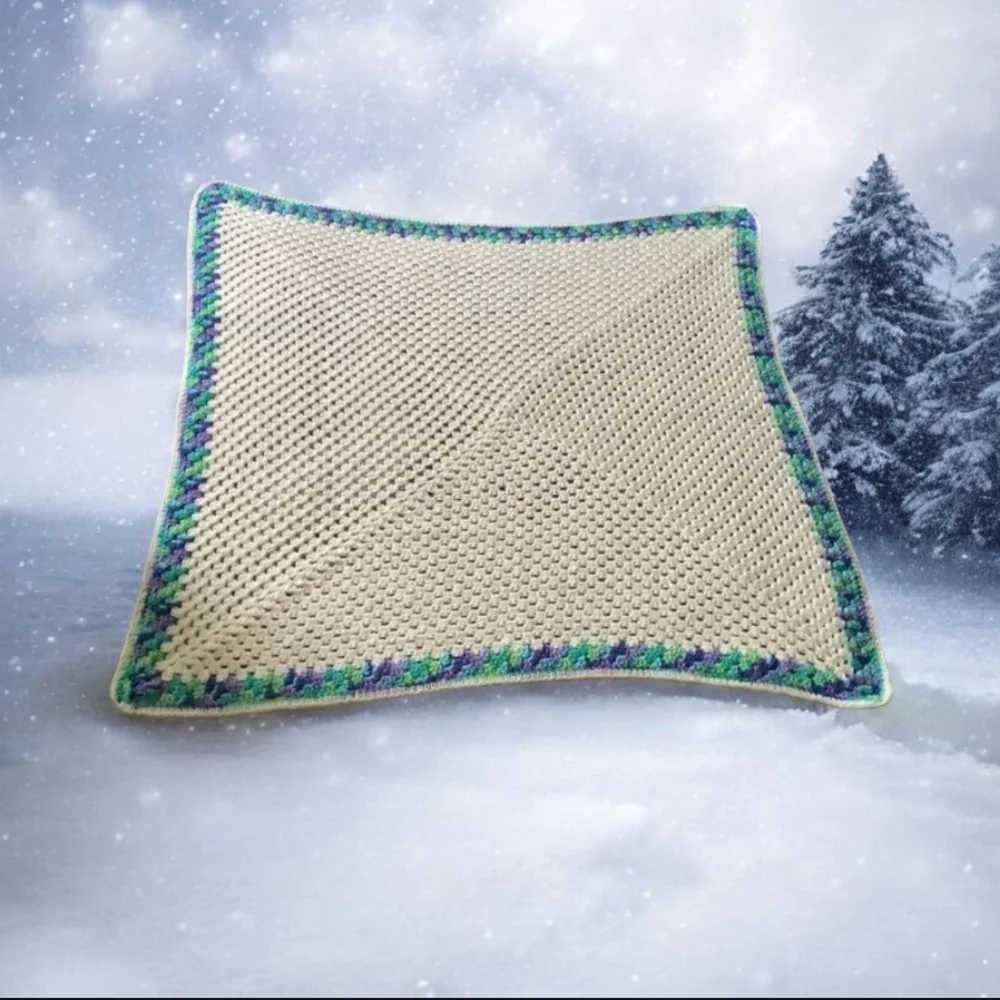 Lap blanket hand crocheted colorful 39” x 39”🌷beautiful stitch nice & wa